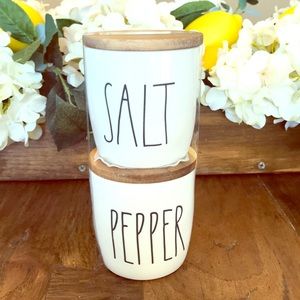 Rae Dunn Salt and Pepper Set